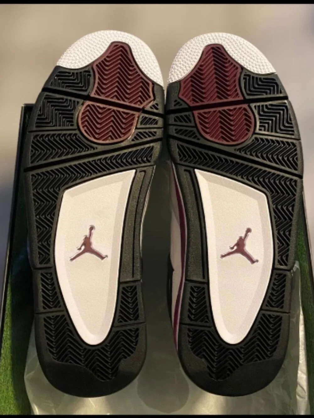 Air Jordan Retro 4 PSG